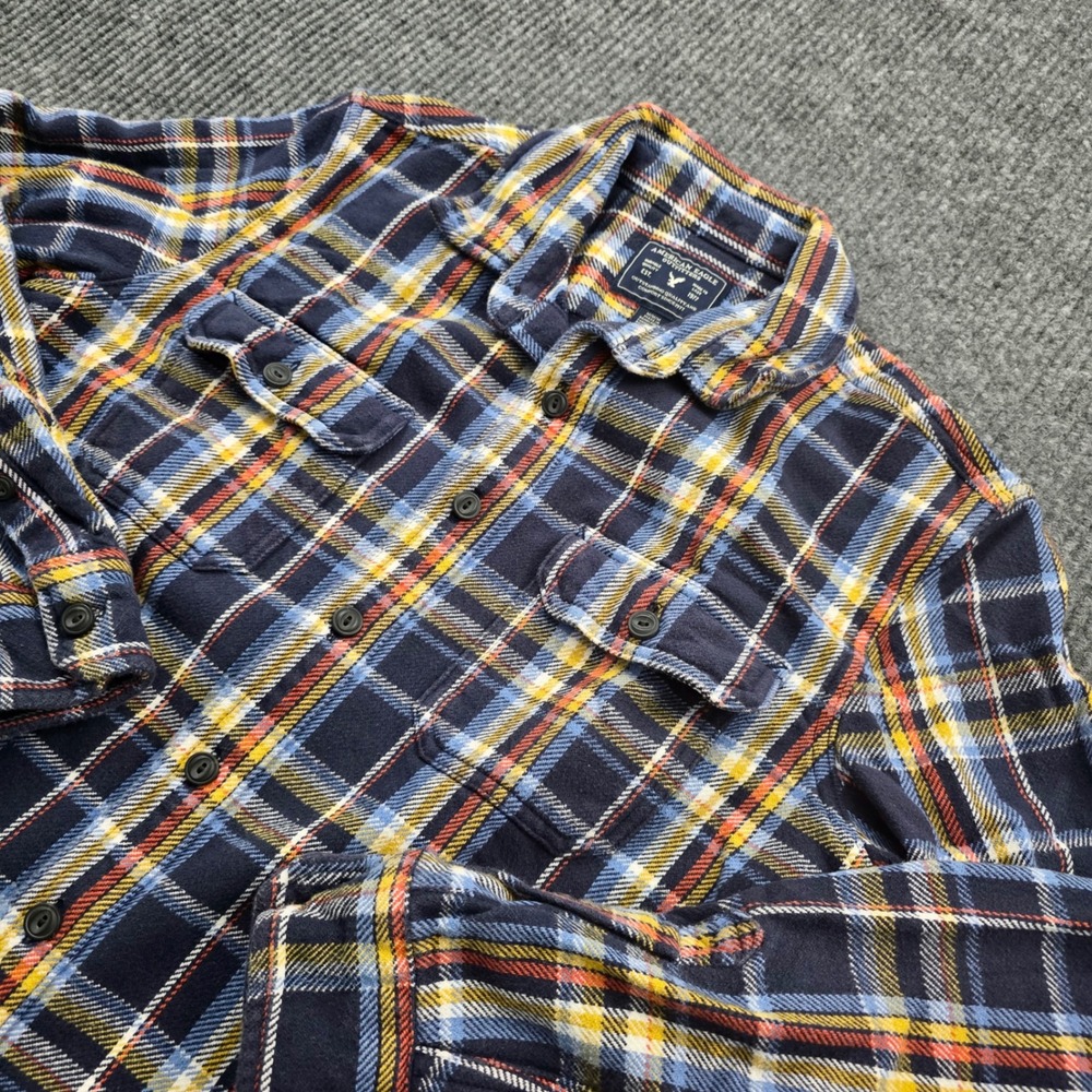 American Eagle Flannel Shirt Mens M Blue Plaid Cotton Button Up Workwear Grunge